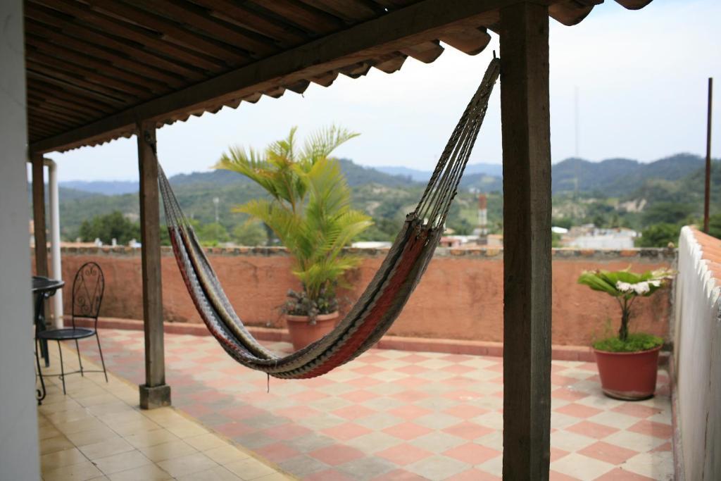Hotel And Restaurant Guancascos กราเซียส ภายนอก รูปภาพ